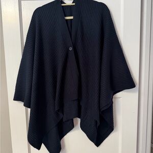 Uniqlo Women’s Navy Sweater/Poncho